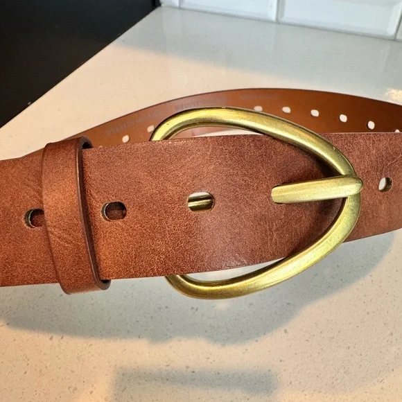 Banana Republic Brown Leather Belt with Gold Buckle Classic Leather Chino Belt | Banana Republic Factory main image 4
